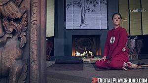 HD video of Dani Daniels' seductive mature blowjob and mature ass worship