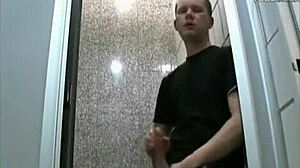 Amateur gay blowjob in a public toilet