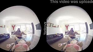Video HD VR cu două amatoare care se masturbează și ajung la orgasm