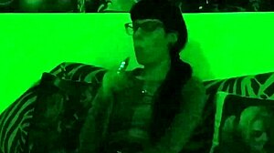 ヨーロッパのティーンベス・ベスが喫煙とバイパスでクンキーで HD ビデオ