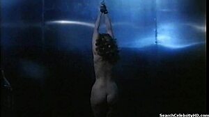 Escena salvaje de sexo casero de la impresionante actriz porno Johanna Brushays en 1980