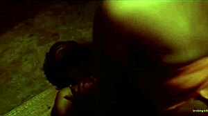 Gospodina indiană înșală într-un scurt film bengali cu o scenă de sex fierbinte